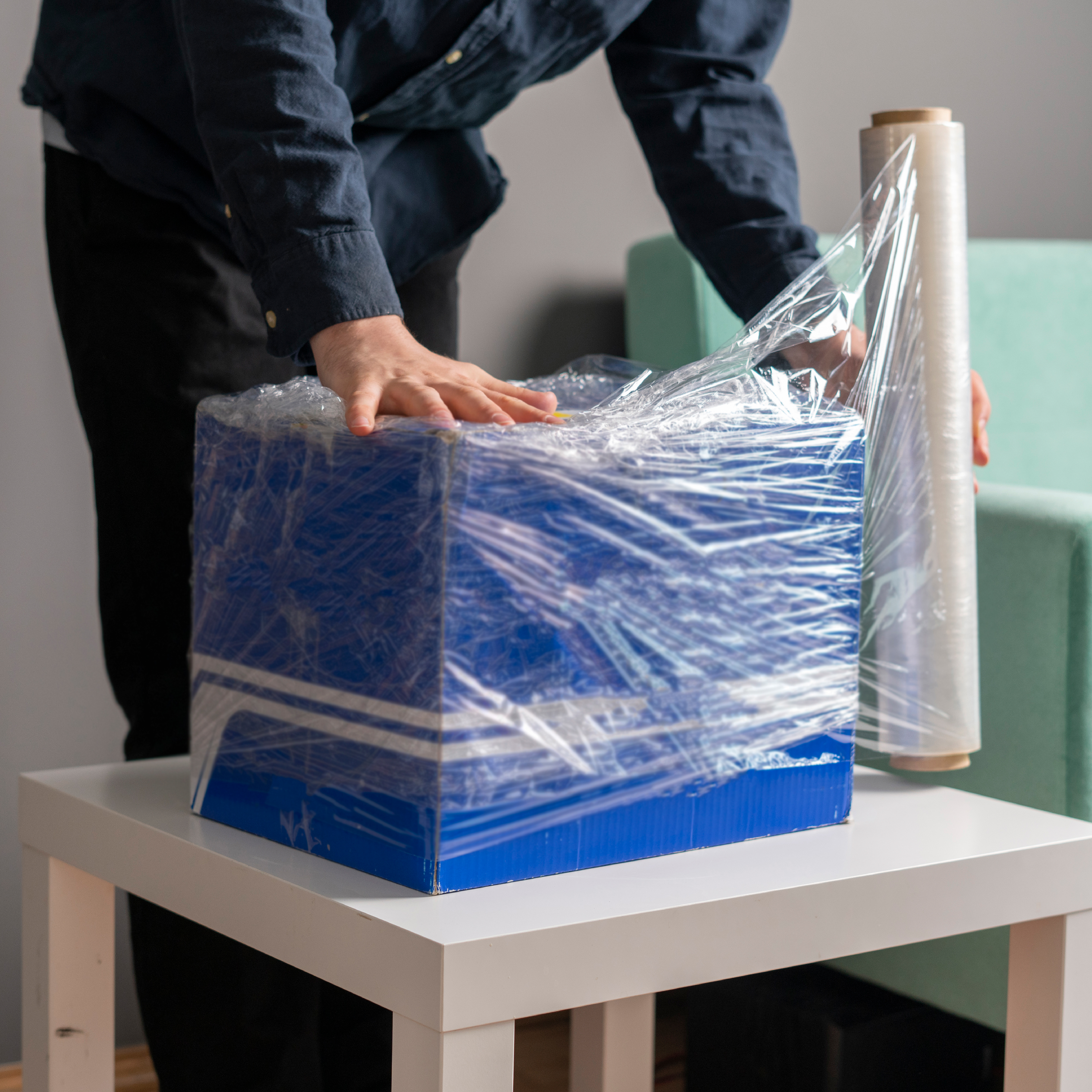 96 Rollen 12 Zoll x 1500 Fuß (90 Stärke) Superior Handgeblasen Stretch Wrap - Klar - Bild 6 von 7